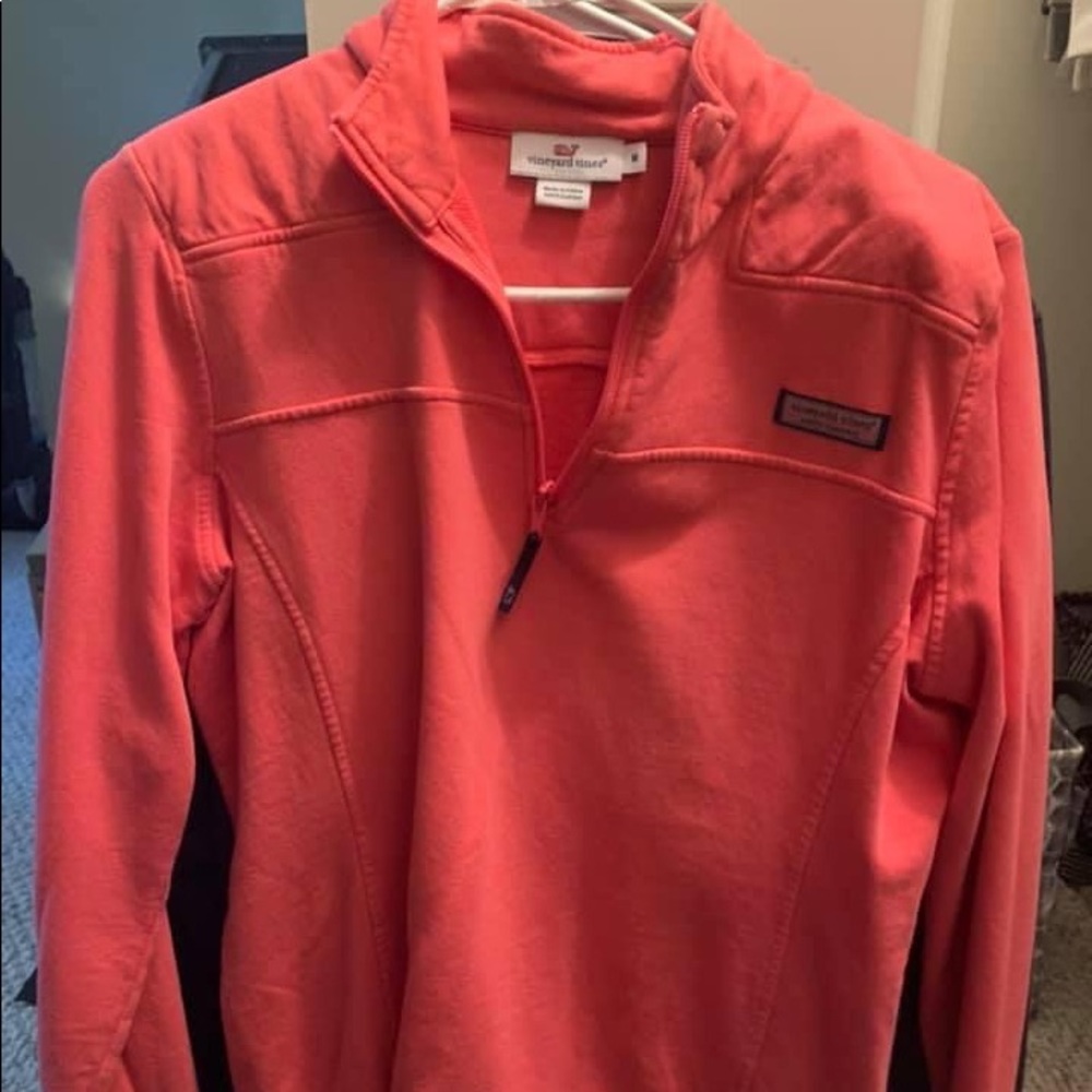 Vineyard vine zip up